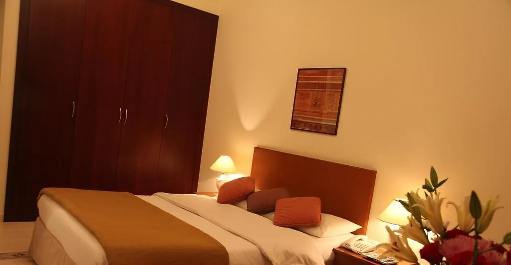 Splendor Hotel Apartments Bur Dubai contacts